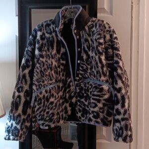 FP Movement hit the slopes printed fleece jacket in snow leopard